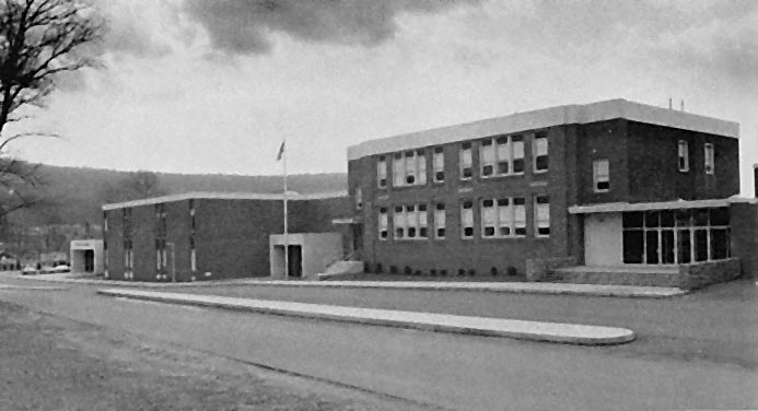 Stony Creek Middle School in 1981, which is now the Mt. Penn High School