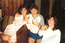 Steph, some cute guy with really short shorts and a non-matching shirt, and Suzanna drinking...umm...juice.